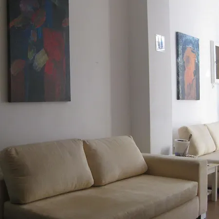 Helmos Hotel