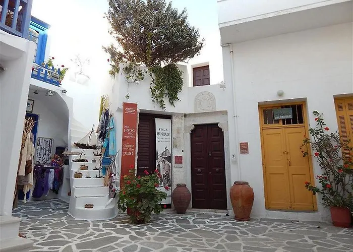 Helmos Naxos City